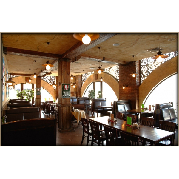 Ресторанный сервис бронирования столиков menu-rest.com - Интерьер ресторана "БУРГОМИСТР"