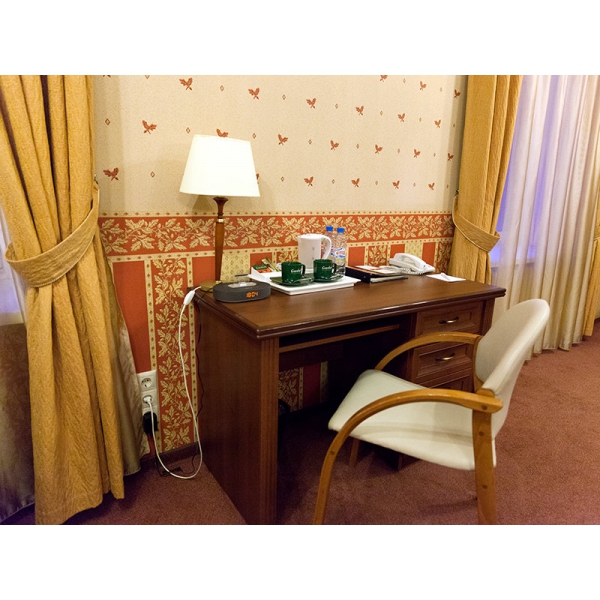 Ресторанный сервис бронирования столиков menu-rest.com - Интерьер ресторана "Максима Хотелс"