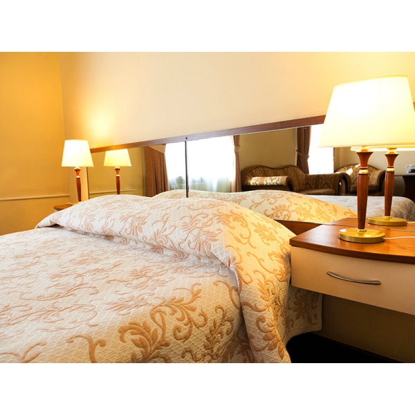 Ресторанный сервис бронирования столиков menu-rest.com - Интерьер ресторана "Максима Хотелс"