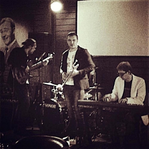 Ресторанный сервис бронирования столиков menu-rest.com - Интерьер ресторана "Ян Примус"