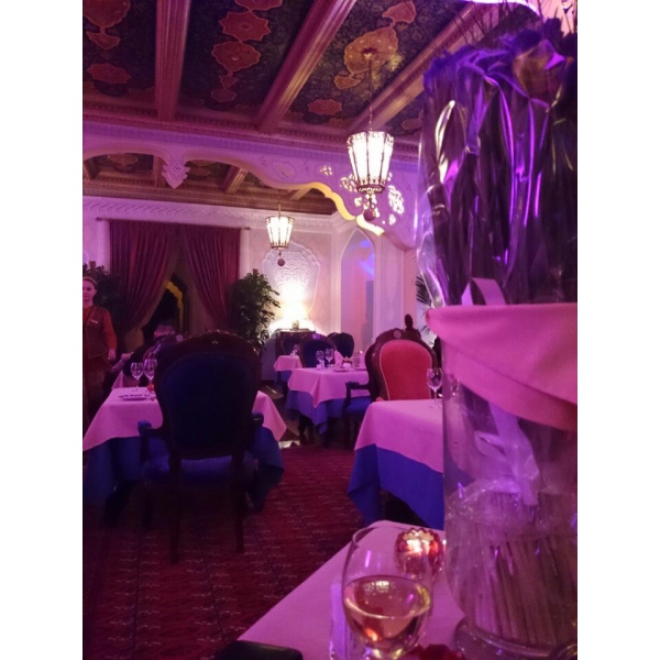 Ресторанный сервис бронирования столиков menu-rest.com - Интерьер ресторана "Узбекистан"