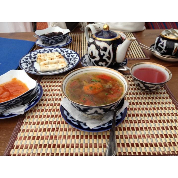 Ресторанный сервис бронирования столиков menu-rest.com - Интерьер ресторана "Павлин-Мавлин"