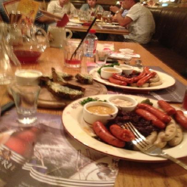 Ресторанный сервис бронирования столиков menu-rest.com - Интерьер ресторана "Пражечка"