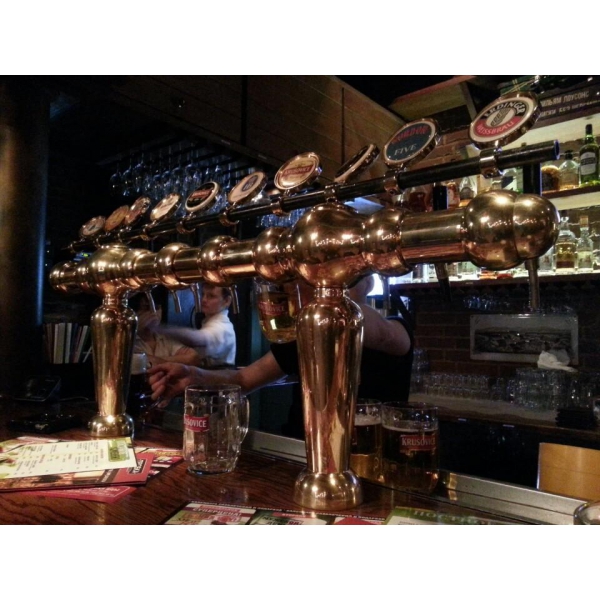 Ресторанный сервис бронирования столиков menu-rest.com - Интерьер ресторана "ПРОБКА"