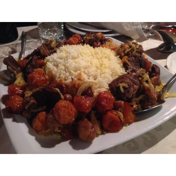 Ресторанный сервис бронирования столиков menu-rest.com - Интерьер ресторана "Бакинский дворик"