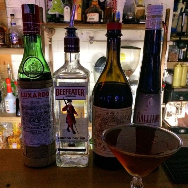 Ресторанный сервис бронирования столиков menu-rest.com - Интерьер ресторана "Веранда 32.05"