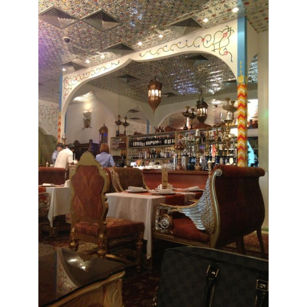 Ресторанный сервис бронирования столиков menu-rest.com - Интерьер ресторана "Tajj Mahal"
