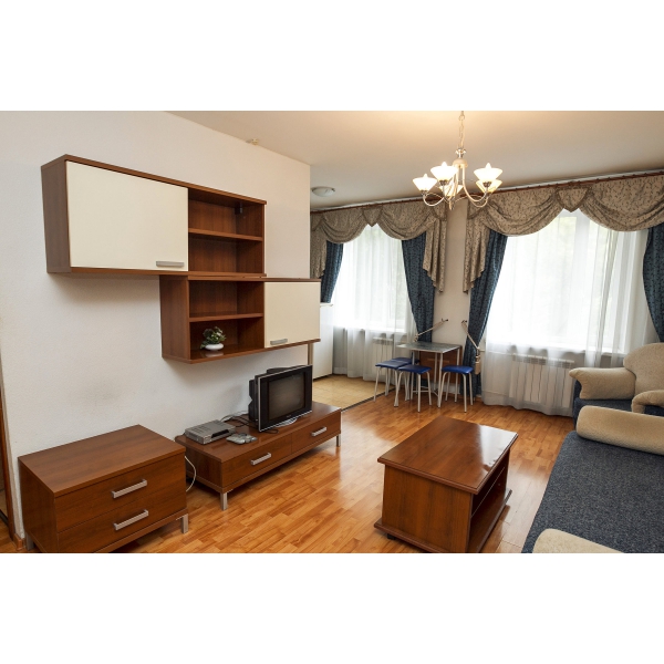 Ресторанный сервис бронирования столиков menu-rest.com - Интерьер ресторана "Глобус"