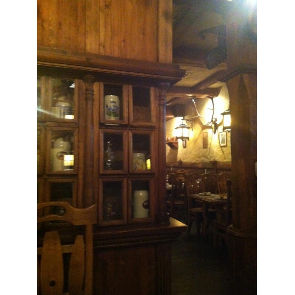 Ресторанный сервис бронирования столиков menu-rest.com - Интерьер ресторана "Бавариус"