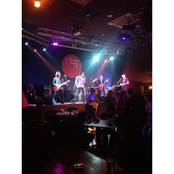 Ресторанный сервис бронирования столиков menu-rest.com - Интерьер ресторана "Mezzo Forte"