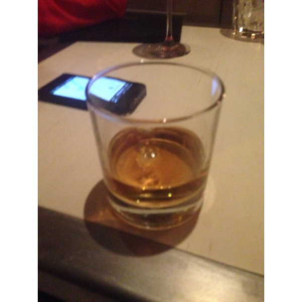 Ресторанный сервис бронирования столиков menu-rest.com - Интерьер ресторана "Saxon+Parole"