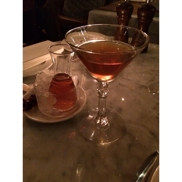 Ресторанный сервис бронирования столиков menu-rest.com - Интерьер ресторана "Saxon+Parole"