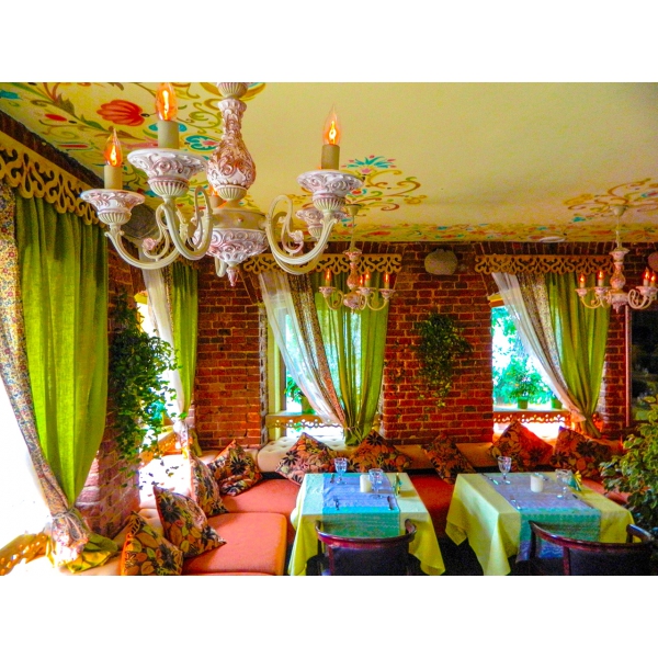 Ресторанный сервис бронирования столиков menu-rest.com - Интерьер ресторана "Алтай"