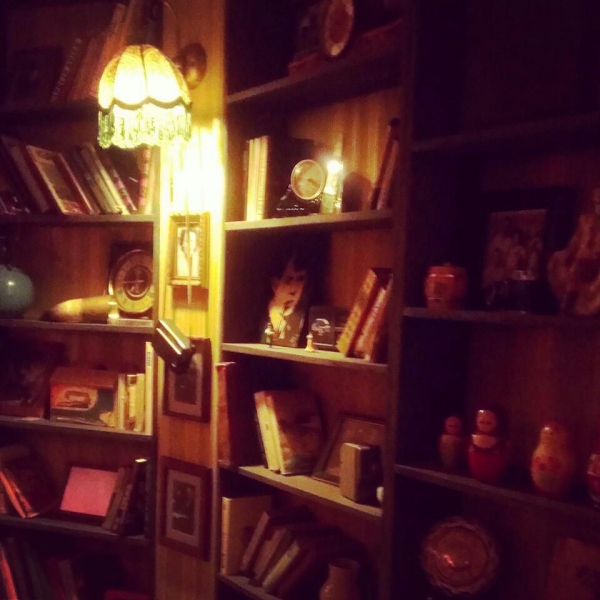 Ресторанный сервис бронирования столиков menu-rest.com - Интерьер ресторана "Хоум бар"