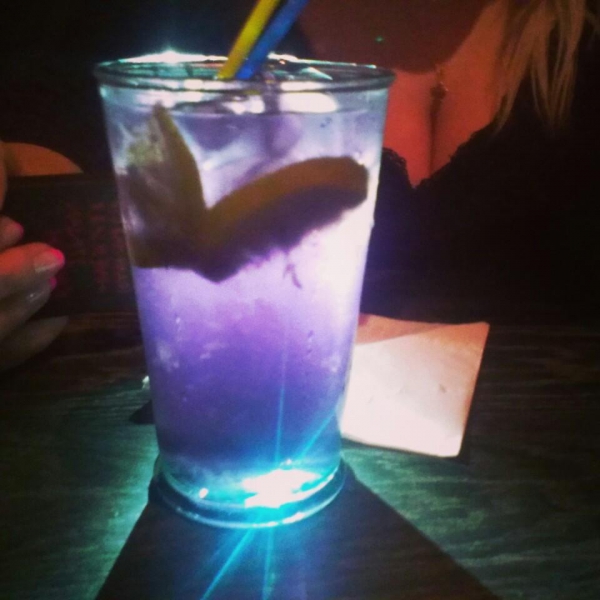 Ресторанный сервис бронирования столиков menu-rest.com - Интерьер ресторана "Хоум бар"