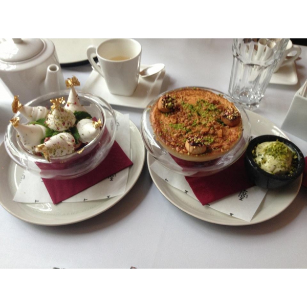 Ресторанный сервис бронирования столиков menu-rest.com - Интерьер ресторана "Brasserie Мост"