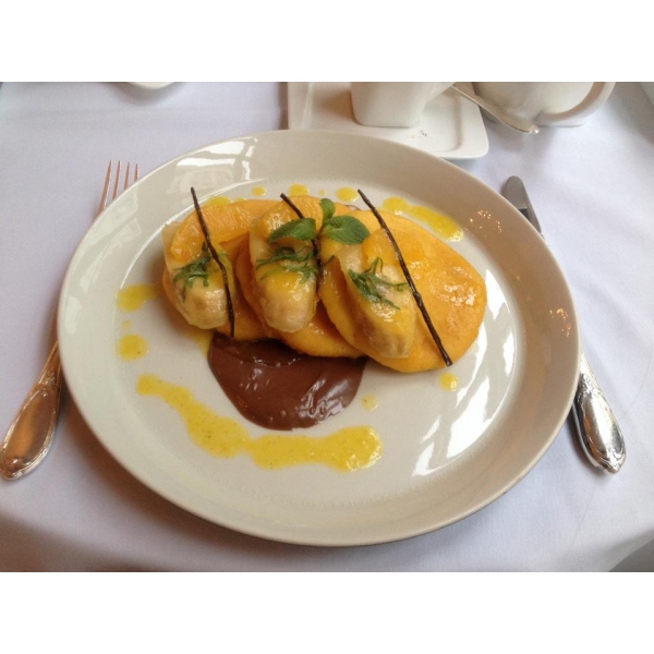 Ресторанный сервис бронирования столиков menu-rest.com - Интерьер ресторана "Brasserie Мост"