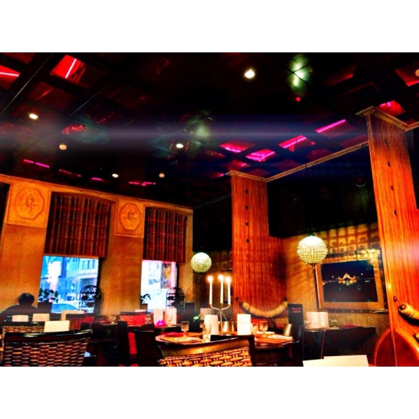 Ресторанный сервис бронирования столиков menu-rest.com - Интерьер ресторана "Огни"