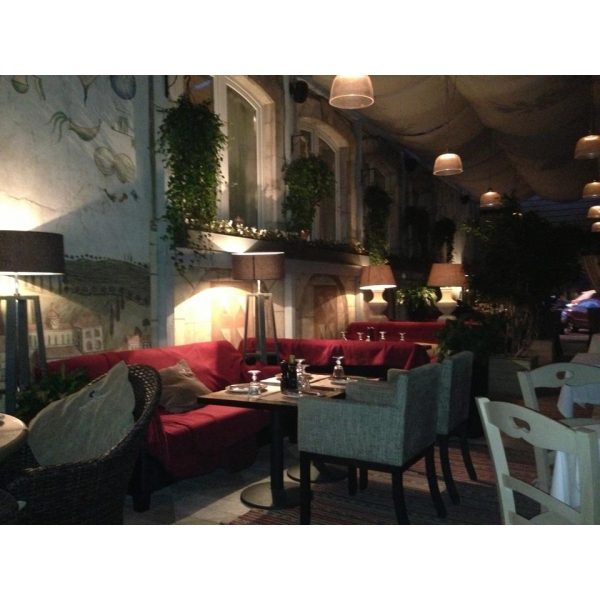 Ресторанный сервис бронирования столиков menu-rest.com - Интерьер ресторана "Донна Маргарита"