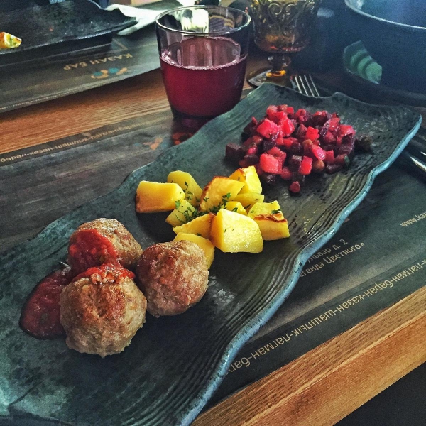 Ресторанный сервис бронирования столиков menu-rest.com - Интерьер ресторана "Казан Бар"