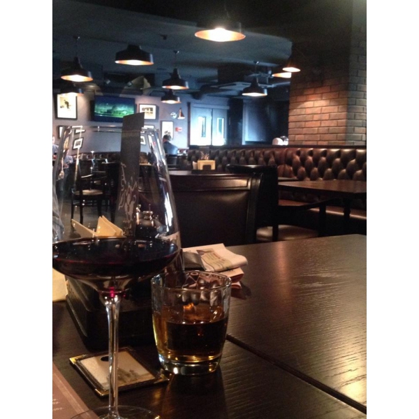 Ресторанный сервис бронирования столиков menu-rest.com - Интерьер ресторана "GOODMAN"