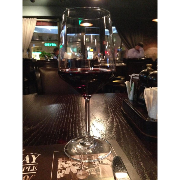 Ресторанный сервис бронирования столиков menu-rest.com - Интерьер ресторана "GOODMAN"