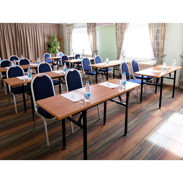 Ресторанный сервис бронирования столиков menu-rest.com - Интерьер ресторана "Максима Хотелс"