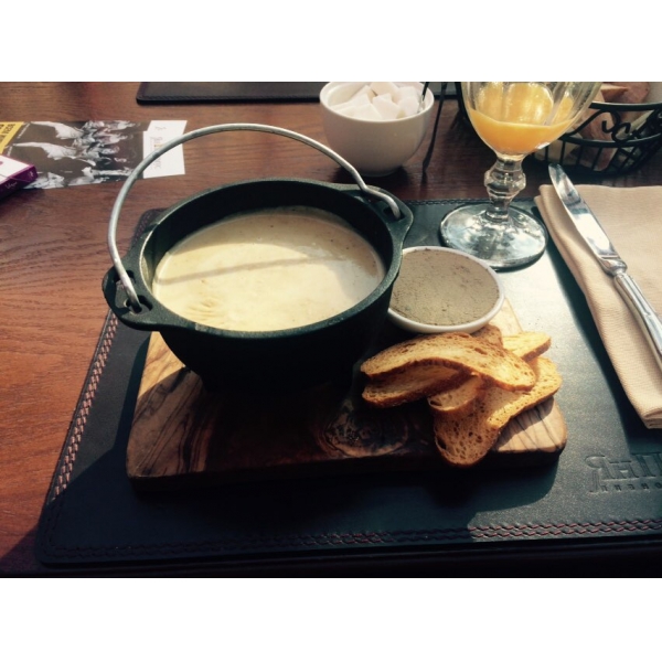 Ресторанный сервис бронирования столиков menu-rest.com - Интерьер ресторана "Ян Примус"