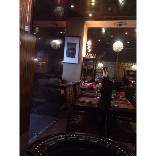 Ресторанный сервис бронирования столиков menu-rest.com - Интерьер ресторана "Сыр"