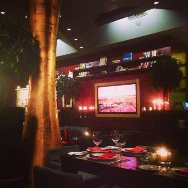 Ресторанный сервис бронирования столиков menu-rest.com - Интерьер ресторана "Сыр"