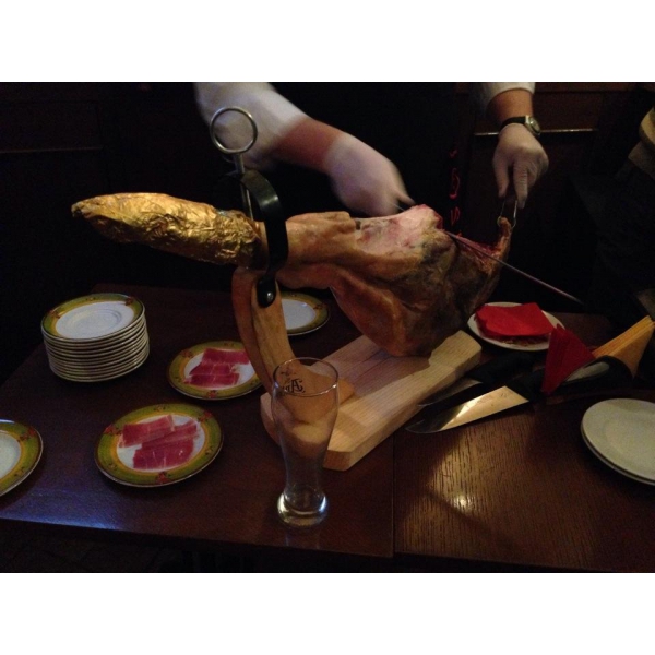 Ресторанный сервис бронирования столиков menu-rest.com - Интерьер ресторана "El Asador"