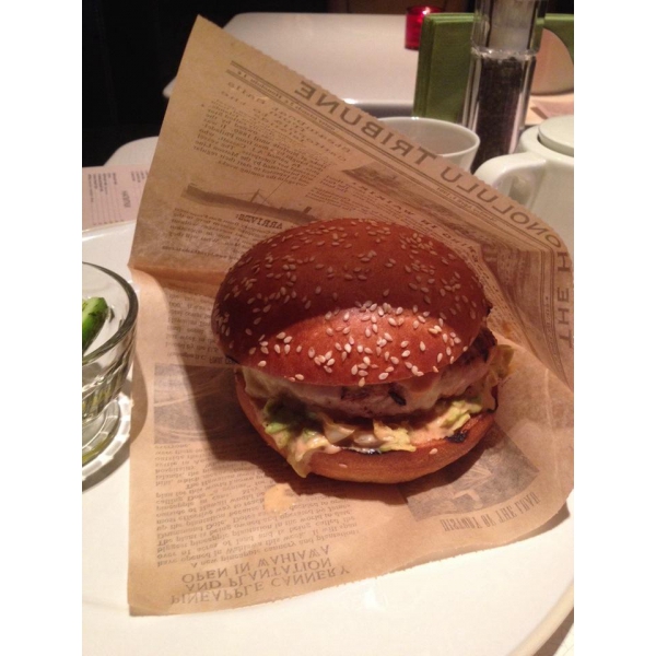 Ресторанный сервис бронирования столиков menu-rest.com - Интерьер ресторана "Cheapside Бургер Бистро"