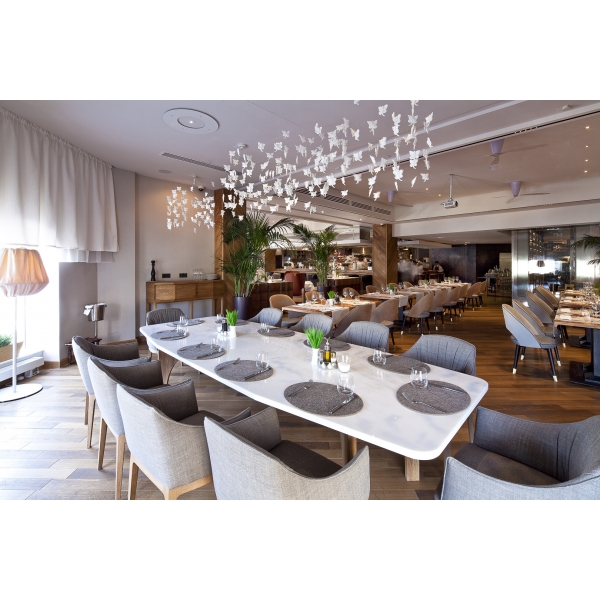 Ресторанный сервис бронирования столиков menu-rest.com - Интерьер ресторана "Selfie"