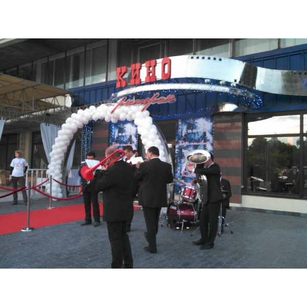 Ресторанный сервис бронирования столиков menu-rest.com - Интерьер ресторана "Кино"