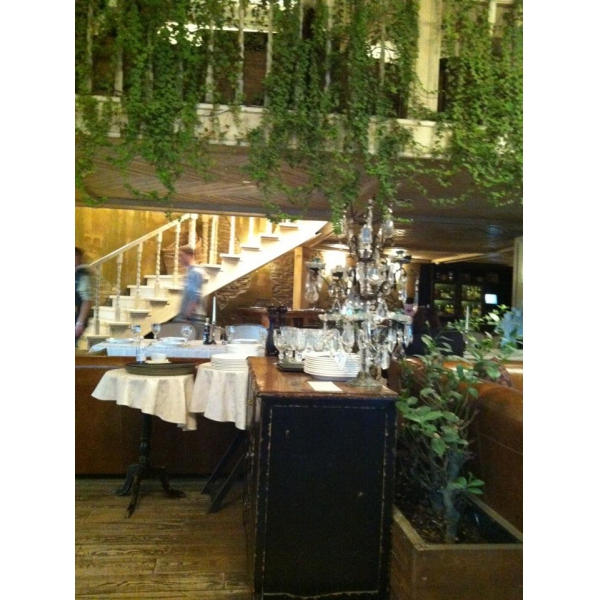 Ресторанный сервис бронирования столиков menu-rest.com - Интерьер ресторана "tutto bene"