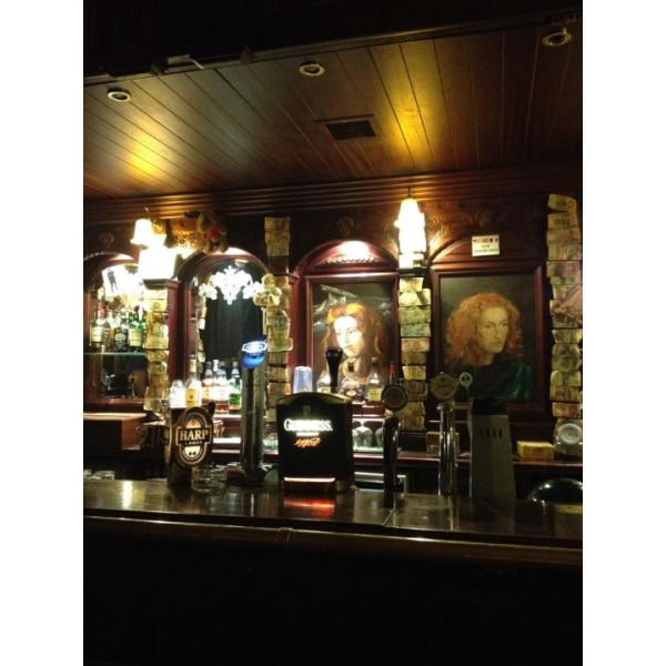 Ресторанный сервис бронирования столиков menu-rest.com - Интерьер ресторана "Sally O`Briens"