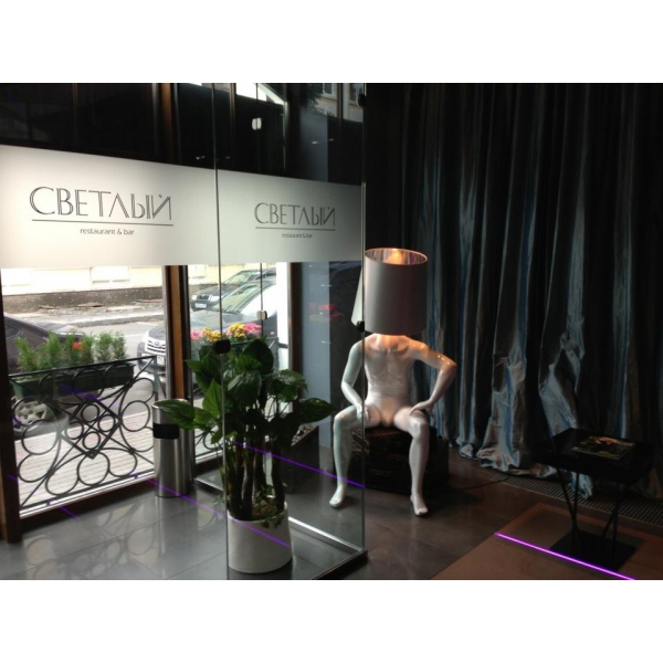 Ресторанный сервис бронирования столиков menu-rest.com - Интерьер ресторана "Светлый"