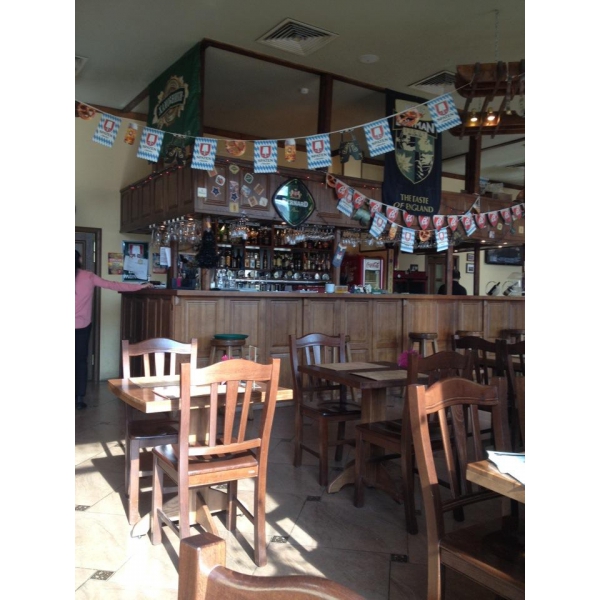 Ресторанный сервис бронирования столиков menu-rest.com - Интерьер ресторана "Штирбирлиц"