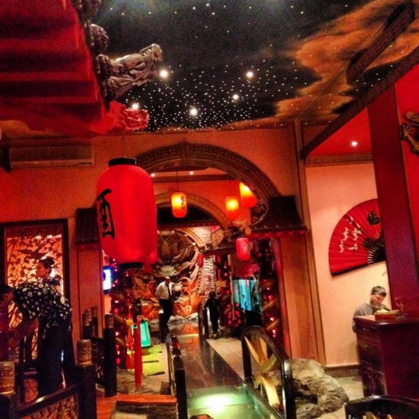 Ресторанный сервис бронирования столиков menu-rest.com - Интерьер ресторана "Храм Дракона"