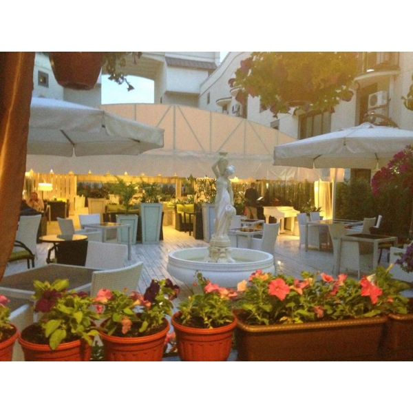 Ресторанный сервис бронирования столиков menu-rest.com - Интерьер ресторана "Пив & ко"