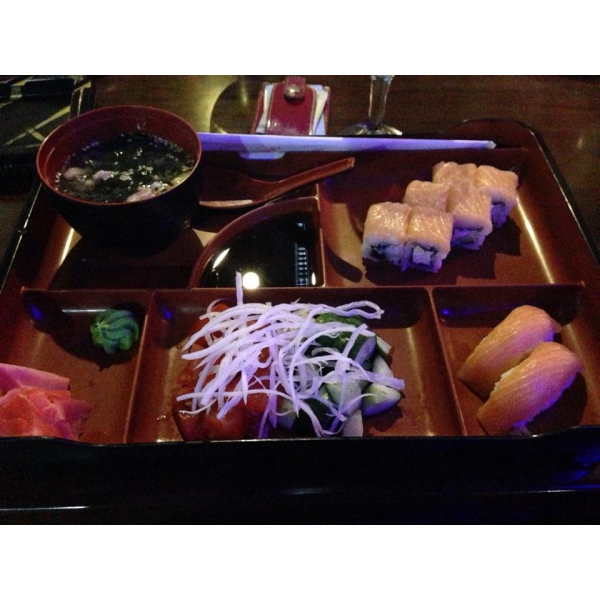 Ресторанный сервис бронирования столиков menu-rest.com - Интерьер ресторана "Золотой Дракон"