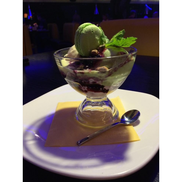 Ресторанный сервис бронирования столиков menu-rest.com - Интерьер ресторана "Этаж"