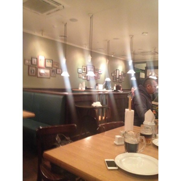 Ресторанный сервис бронирования столиков menu-rest.com - Интерьер ресторана "ПИЛЗНЕР"