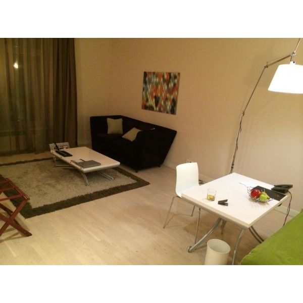 Ресторанный сервис бронирования столиков menu-rest.com - Интерьер ресторана "Mamaison All-Suites Spa Hotel Pokrovka Moscow"