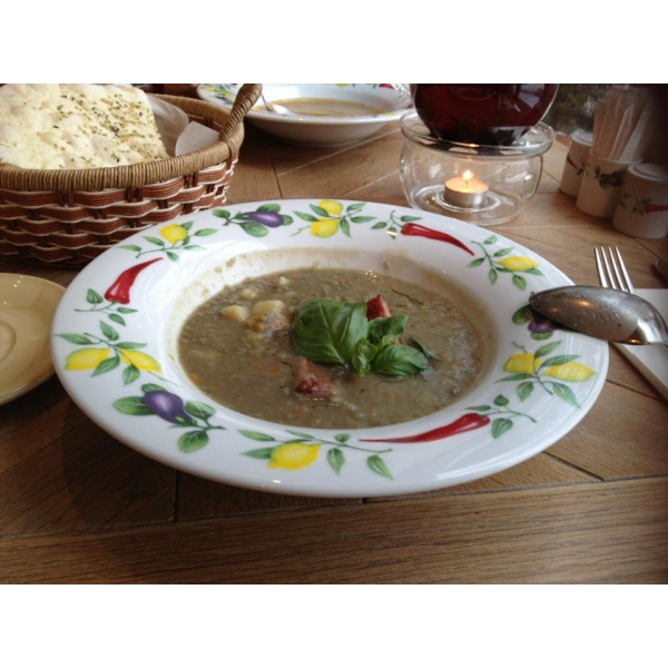 Ресторанный сервис бронирования столиков menu-rest.com - Интерьер ресторана "Чентрале"