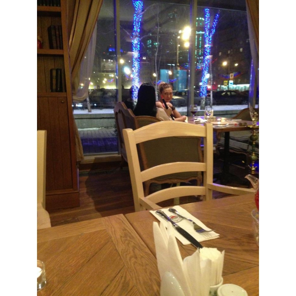 Ресторанный сервис бронирования столиков menu-rest.com - Интерьер ресторана "Чентрале"