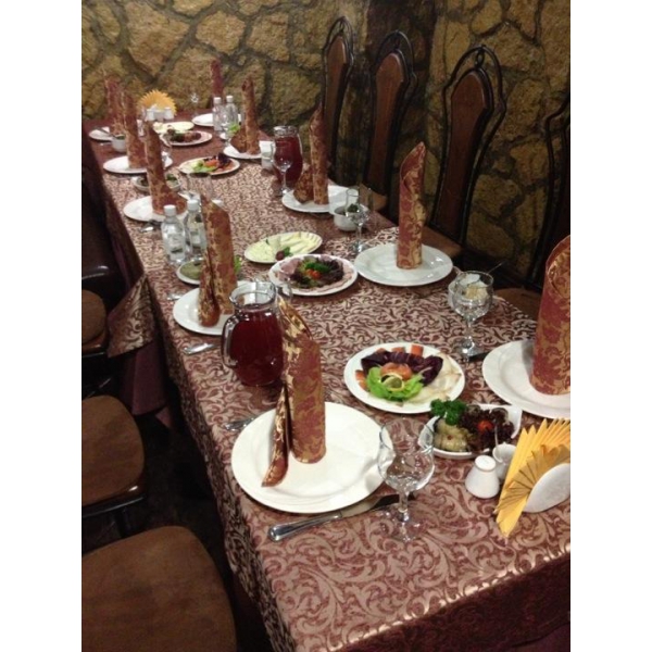 Ресторанный сервис бронирования столиков menu-rest.com - Интерьер ресторана "Хижина"