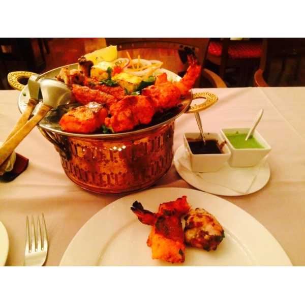Ресторанный сервис бронирования столиков menu-rest.com - Интерьер ресторана "Darbars"