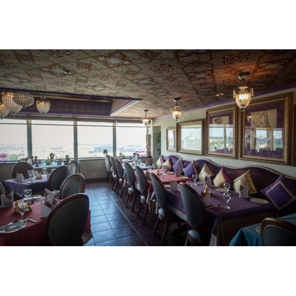 Ресторанный сервис бронирования столиков menu-rest.com - Интерьер ресторана "Darbars"