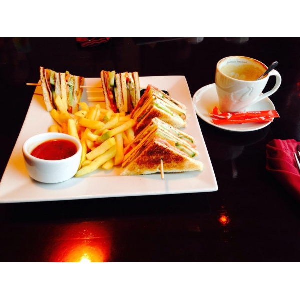 Ресторанный сервис бронирования столиков menu-rest.com - Интерьер ресторана "Шербет"